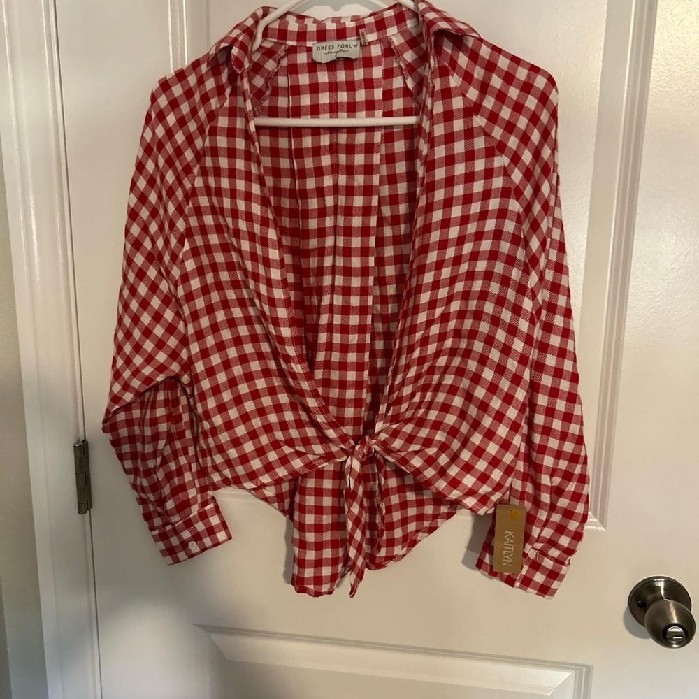 Dress Forum Los Angeles Women’s Small Red Plaid Tie Front Top Kaitlyn NWT